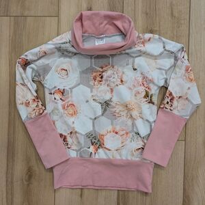 Floral Hexagon Patterned Sweater Made In Canada